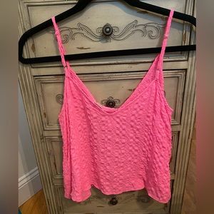 NWT. Lilly Pulitzer Aletta top. Crop top, swing top, camisole. Sz XS. Tiki Pink.